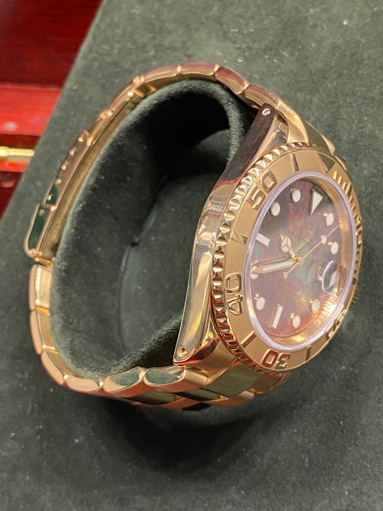 Rolex Yacht-Master 40 - Ref.16628 - 18Kt Yellow Gold - MOP Dial - Year 1994