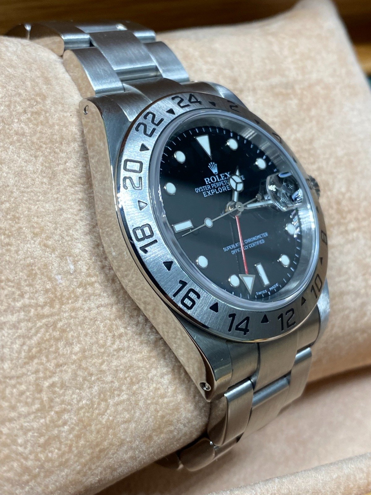 Rolex Explorer II - Ref.16570 - Black Dial - Year 2002