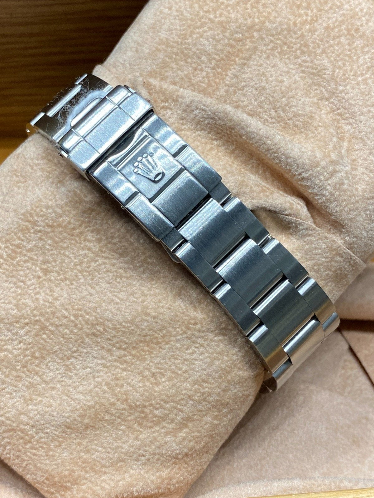 Rolex Explorer II - Ref.16570 - Black Dial - Year 2002