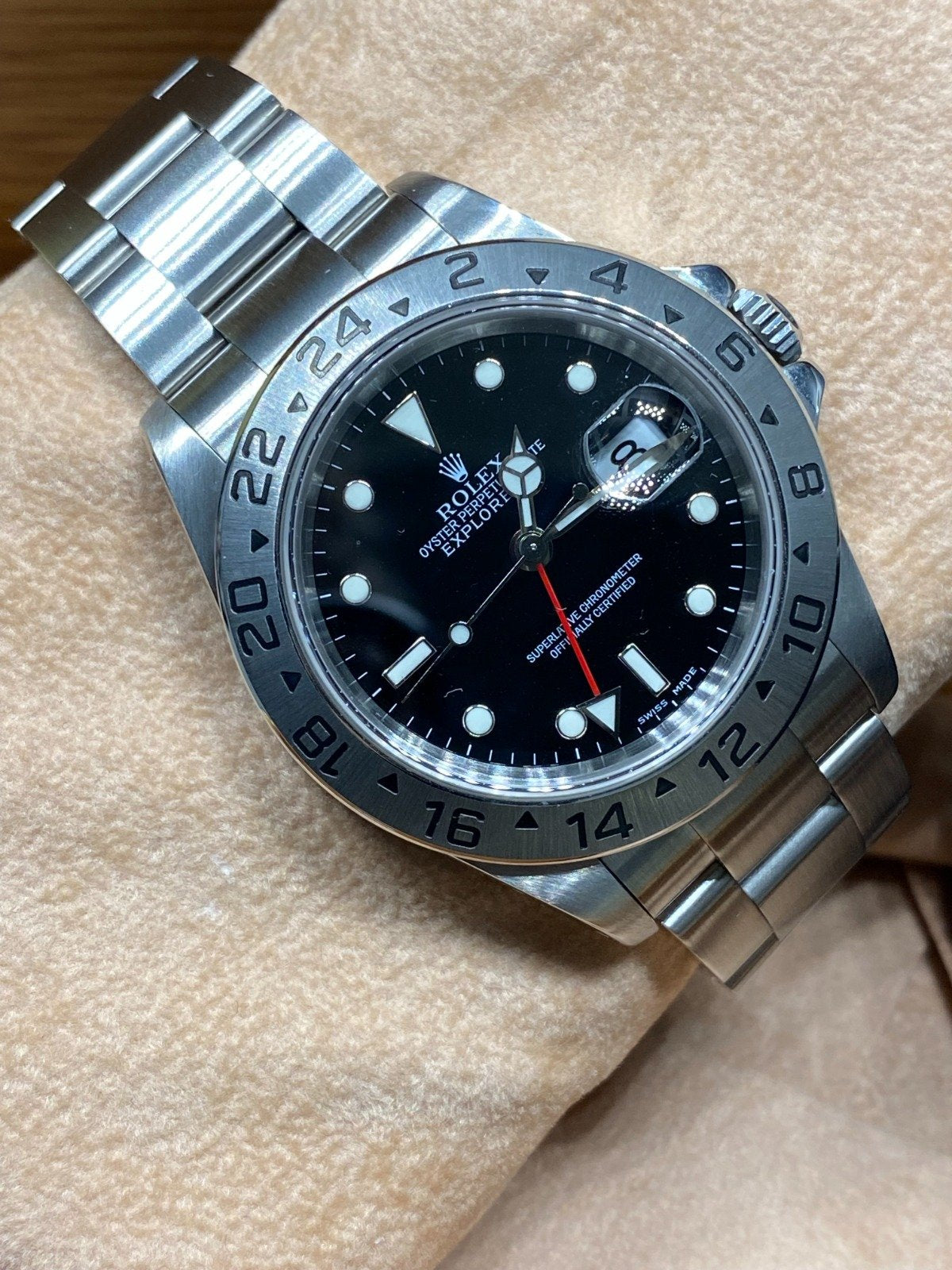Rolex Explorer II - Ref.16570 - Black Dial - Year 2002