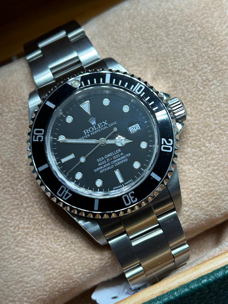Rolex Sea-Dweller - Ref.16600 - Year 2002 - Rolex Service 2022