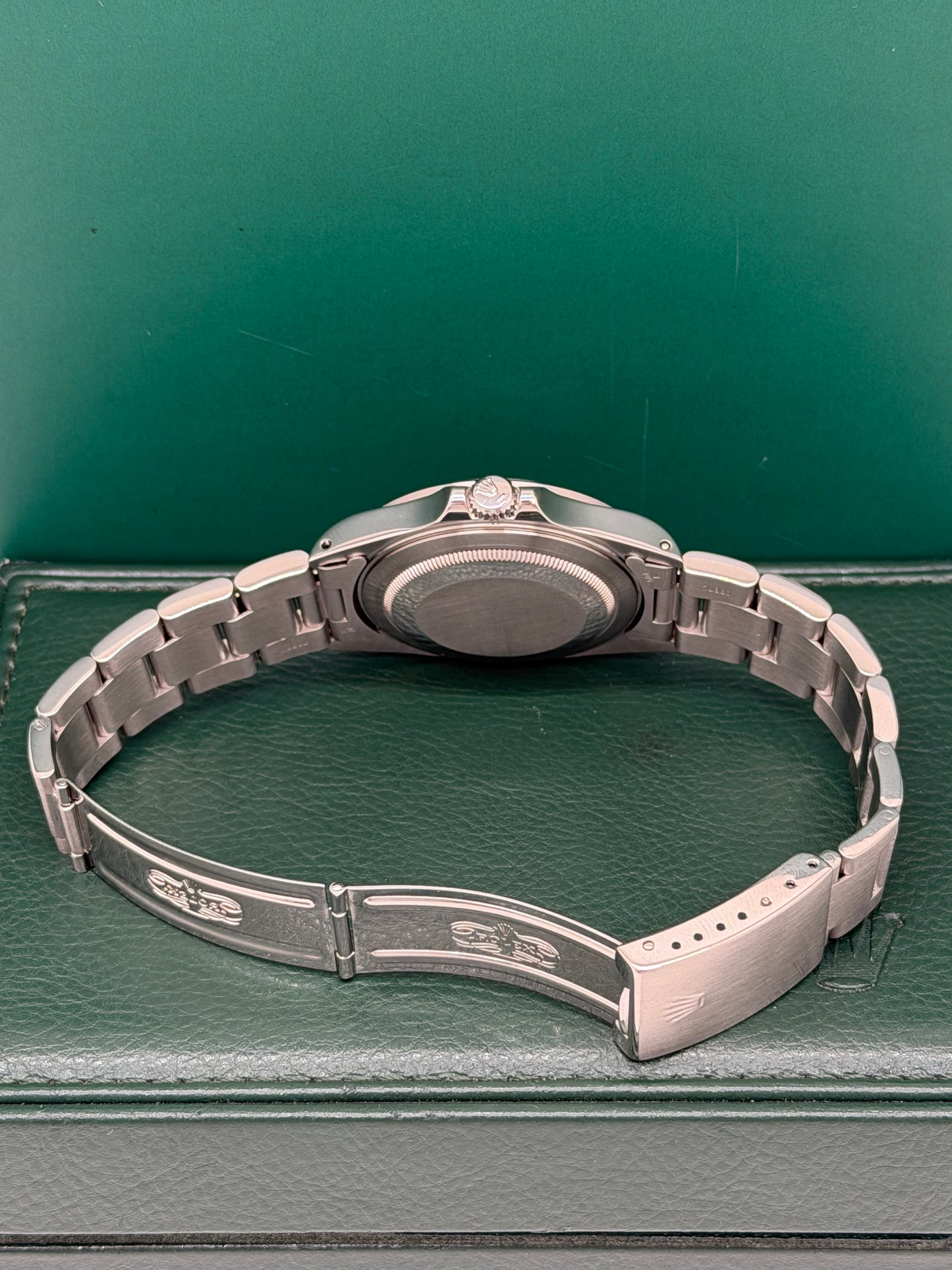 Rolex Explorer II Ref.16570 - White Dial - Year 1997