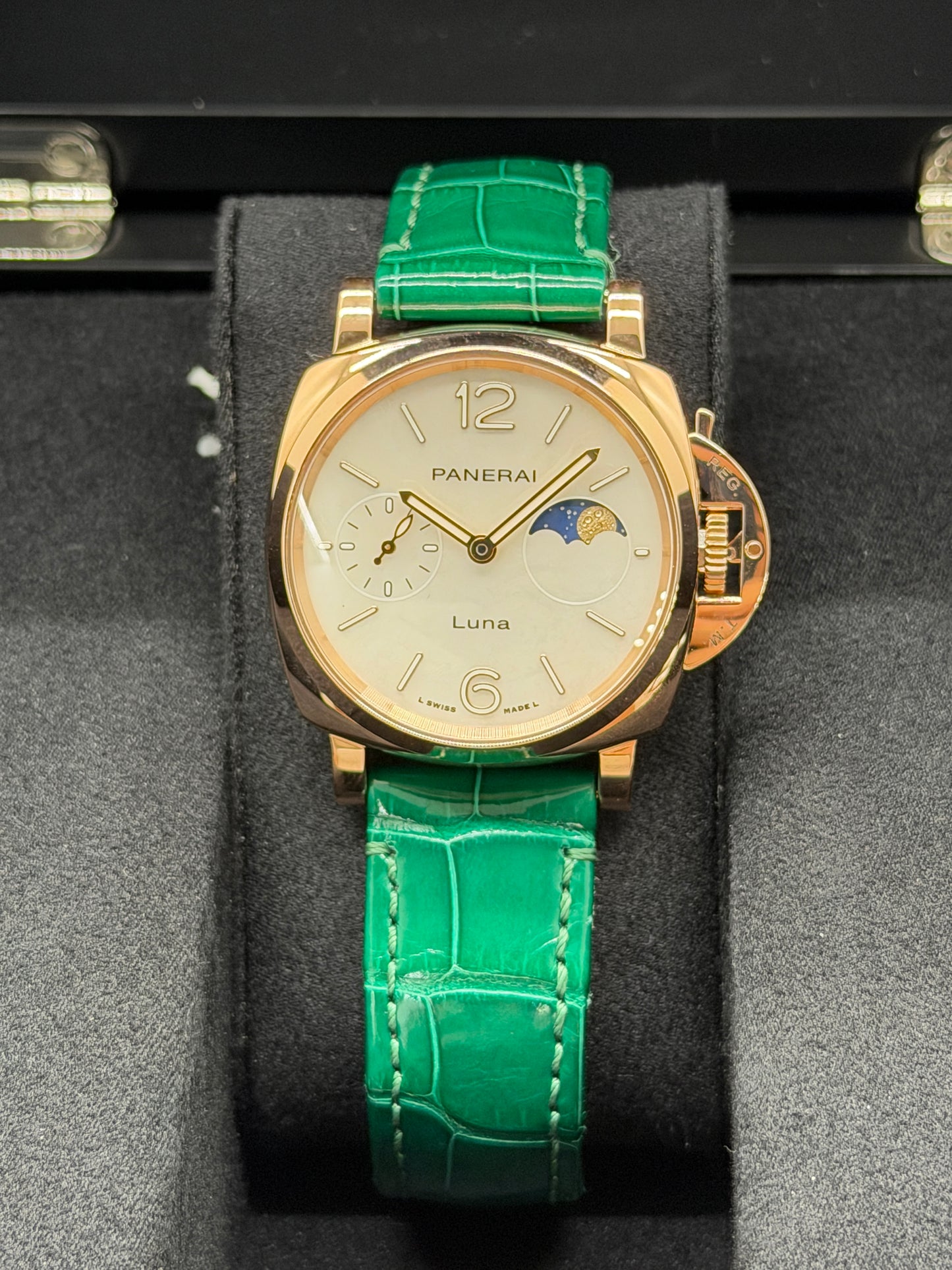 Panerai Luminor Due Luna Goldtech - Ref.PAM01181 - Rose Gold - Year 2023