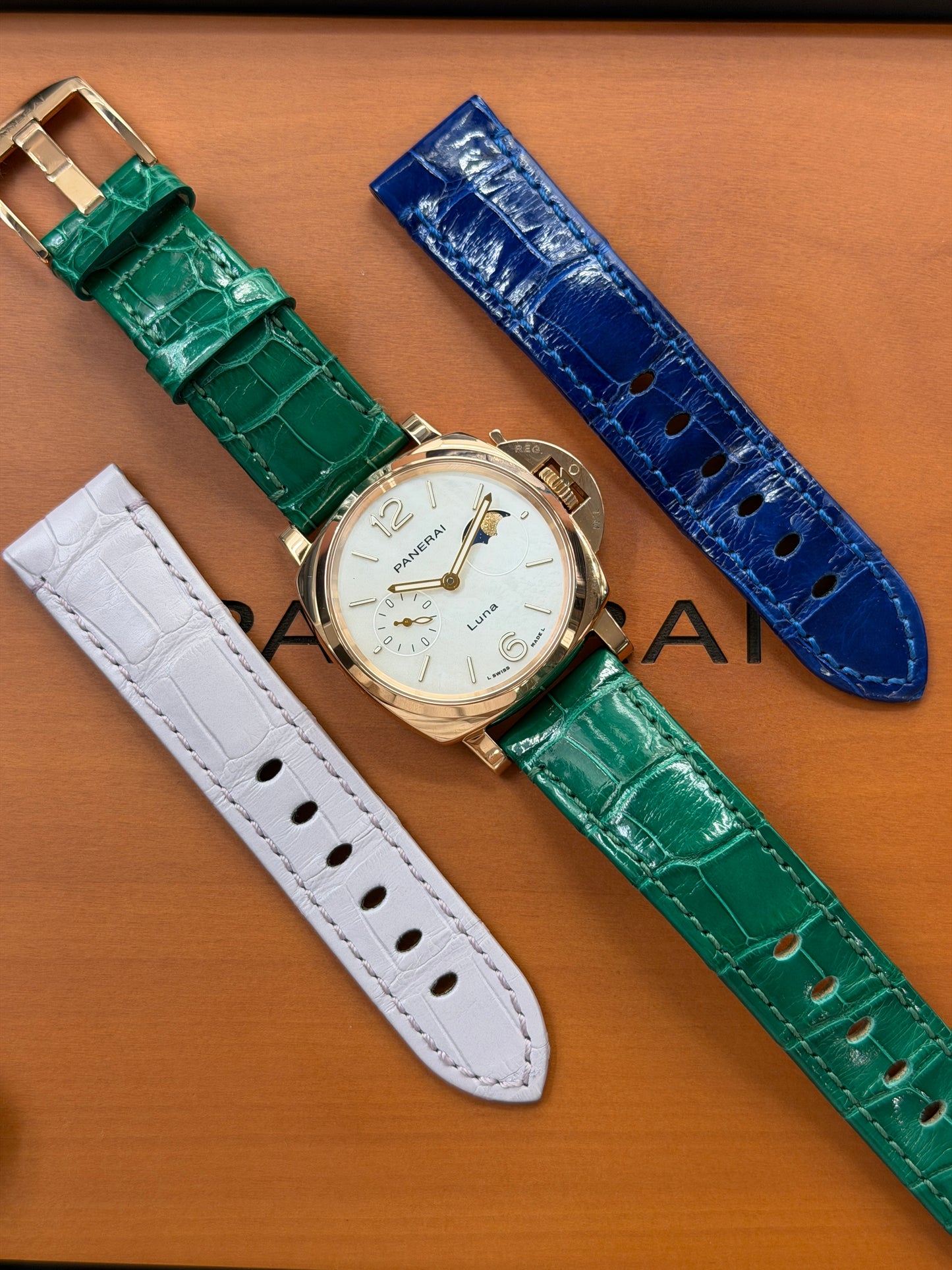 Panerai Luminor Due Luna Goldtech - Ref.PAM01181 - Rose Gold - Year 2023