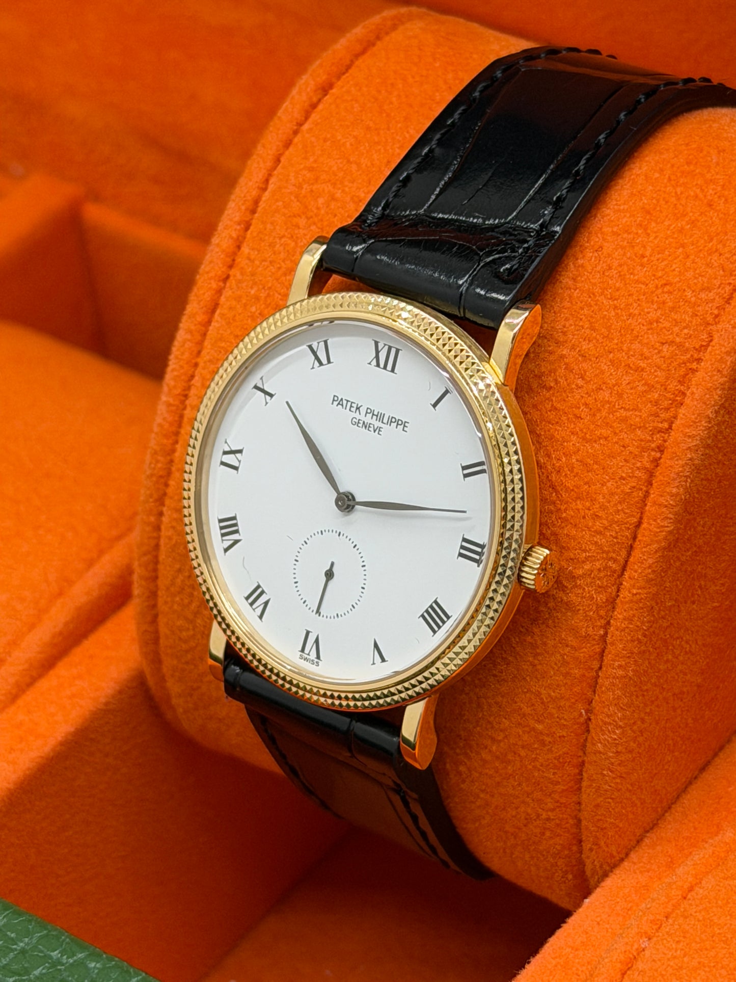 Patek Philippe Calatrava - 33mm - Ref.3919 - Yellow Gold Ultra Thin - Extract from Patek Philippe