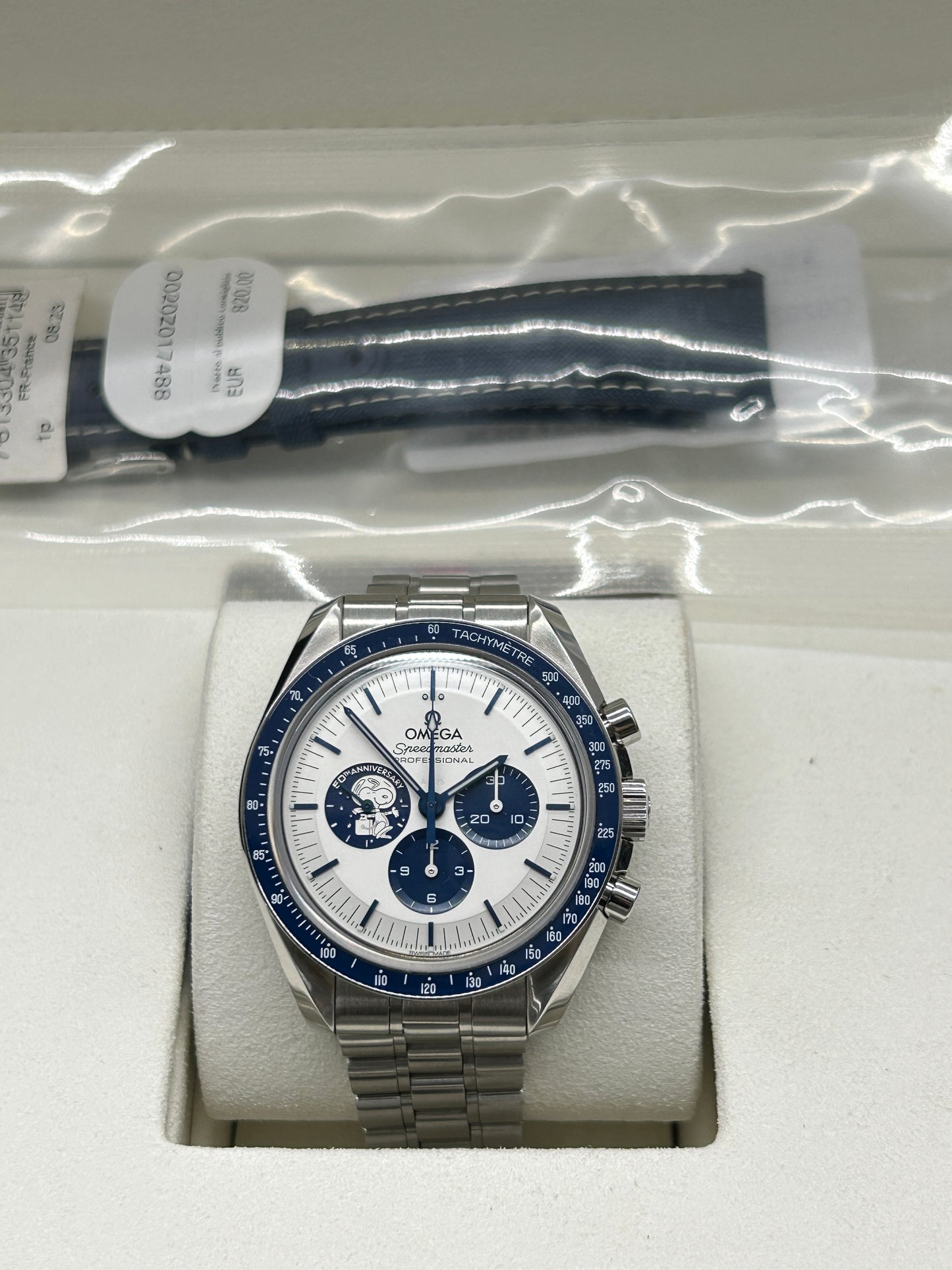 Omega Speedmaster 'Silver Snoopy Award' Ref - 310.32.42.50.02.001 - Stainless Steel Strap & Original Blue Strap- Year 2025