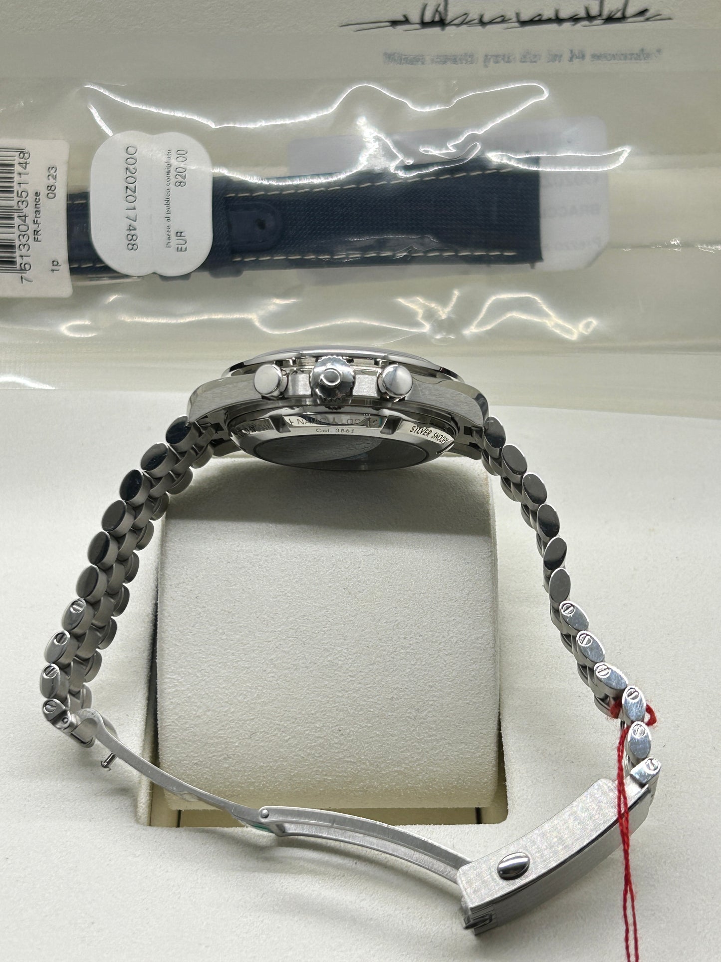Omega Speedmaster 'Silver Snoopy Award' Ref - 310.32.42.50.02.001 - Stainless Steel Strap & Original Blue Strap- Year 2025