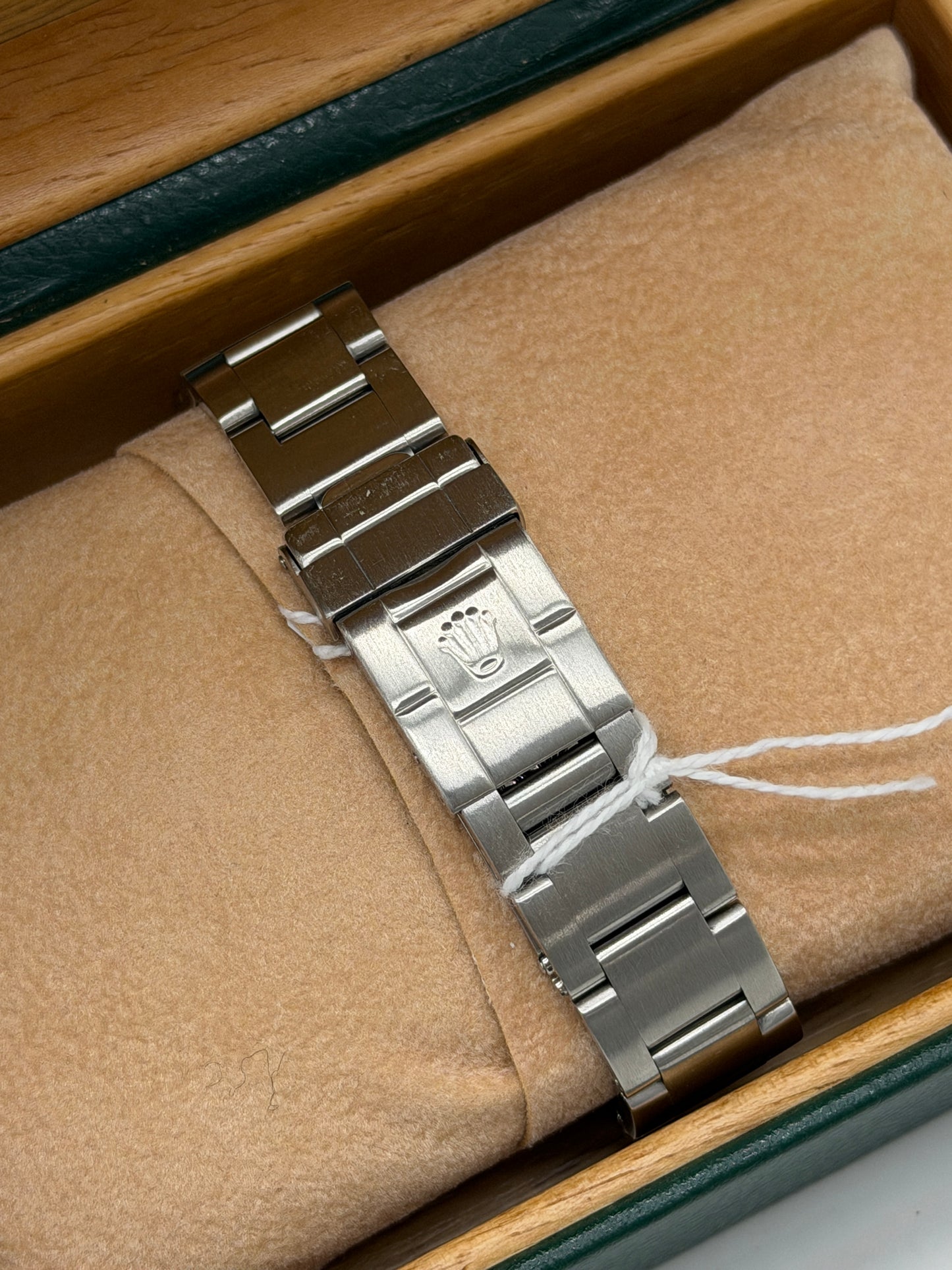 Rolex Explorer 36 - Ref 114270 - Year 2001