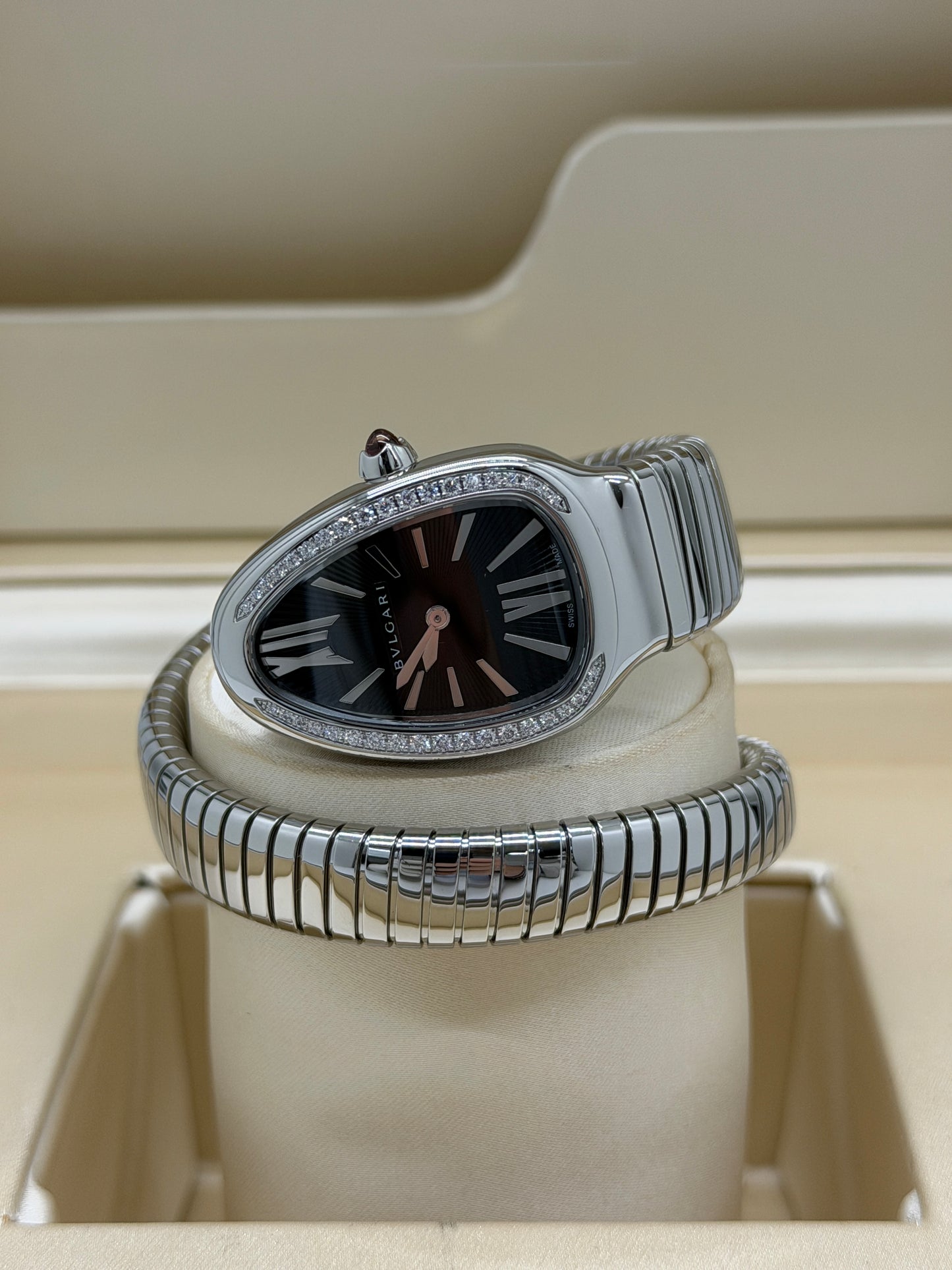 Bulgari Serpenti Tubogas Diamond Black Dial - Year 2022 Ref 103524