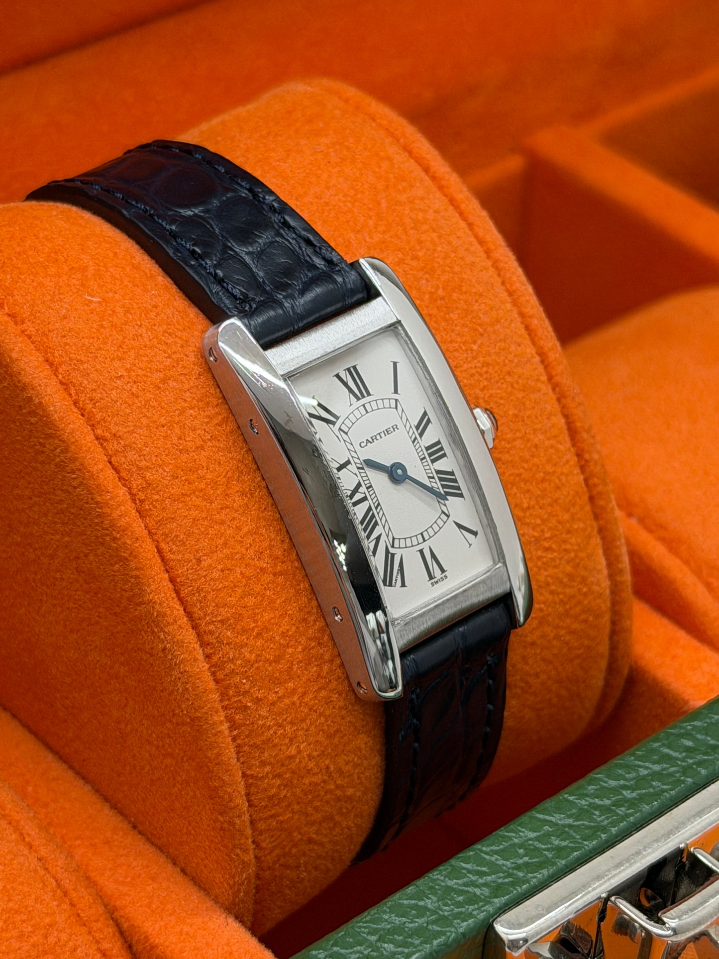 Cartier Tank Américaine Ladies - Ref 1713 - 18Kt White Gold