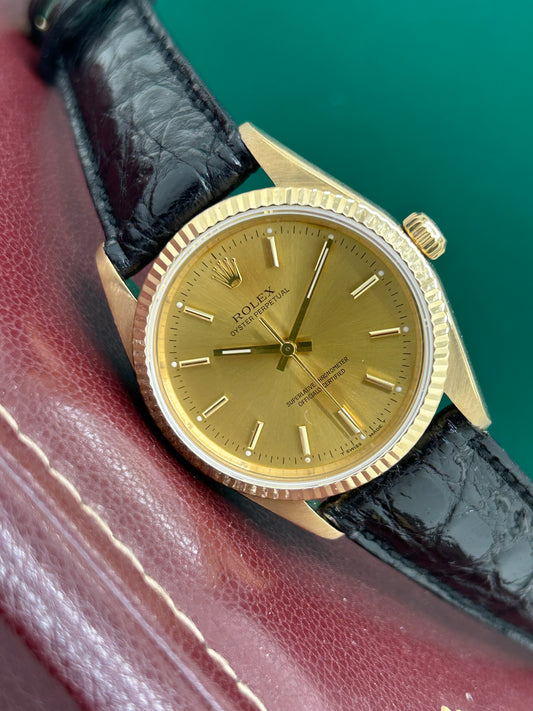 Rolex Oyster Perpetual 34 - Ref 14238 - 18Kt Yellow Gold - Champagne Dial - 1992