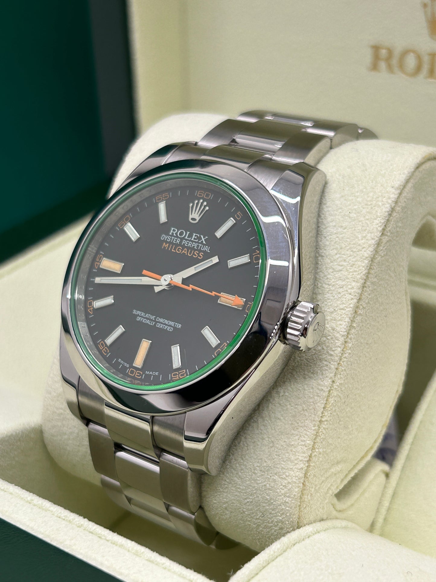 Rolex Milgauss - REF.116400GV - Black Dial