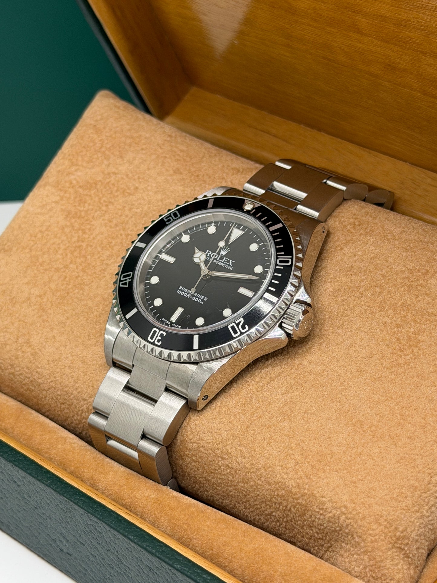 Rolex Submariner (No Date) Ref 14060M - Perfect Condition Year 2005
