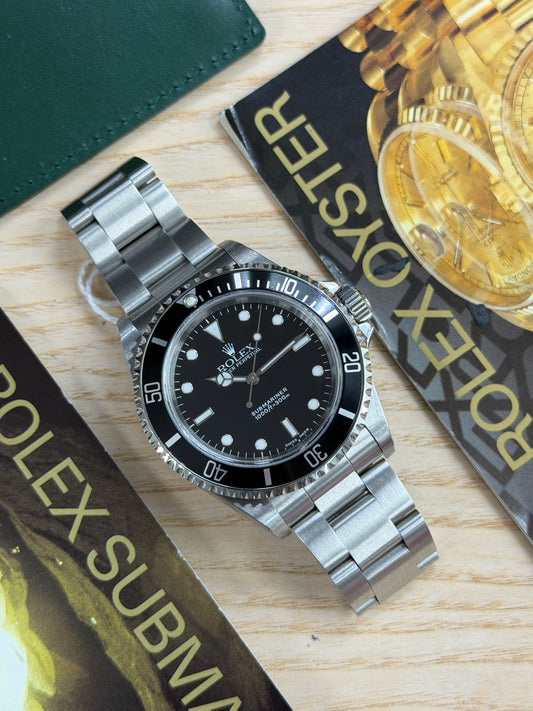 Rolex Submariner (No Date) Ref 14060M - Perfect Condition Year 2005