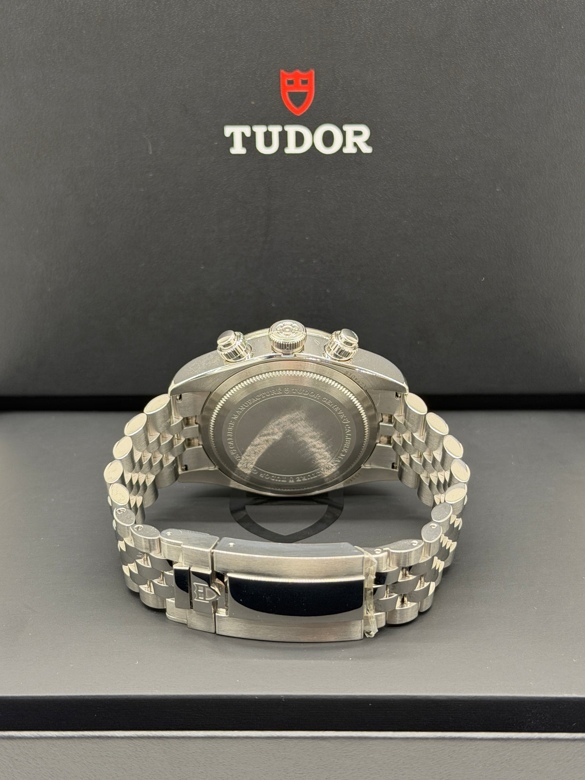 Tudor Black Bay Chronograph - Pink DIal - Year 2025 Ref. 79360n-0019