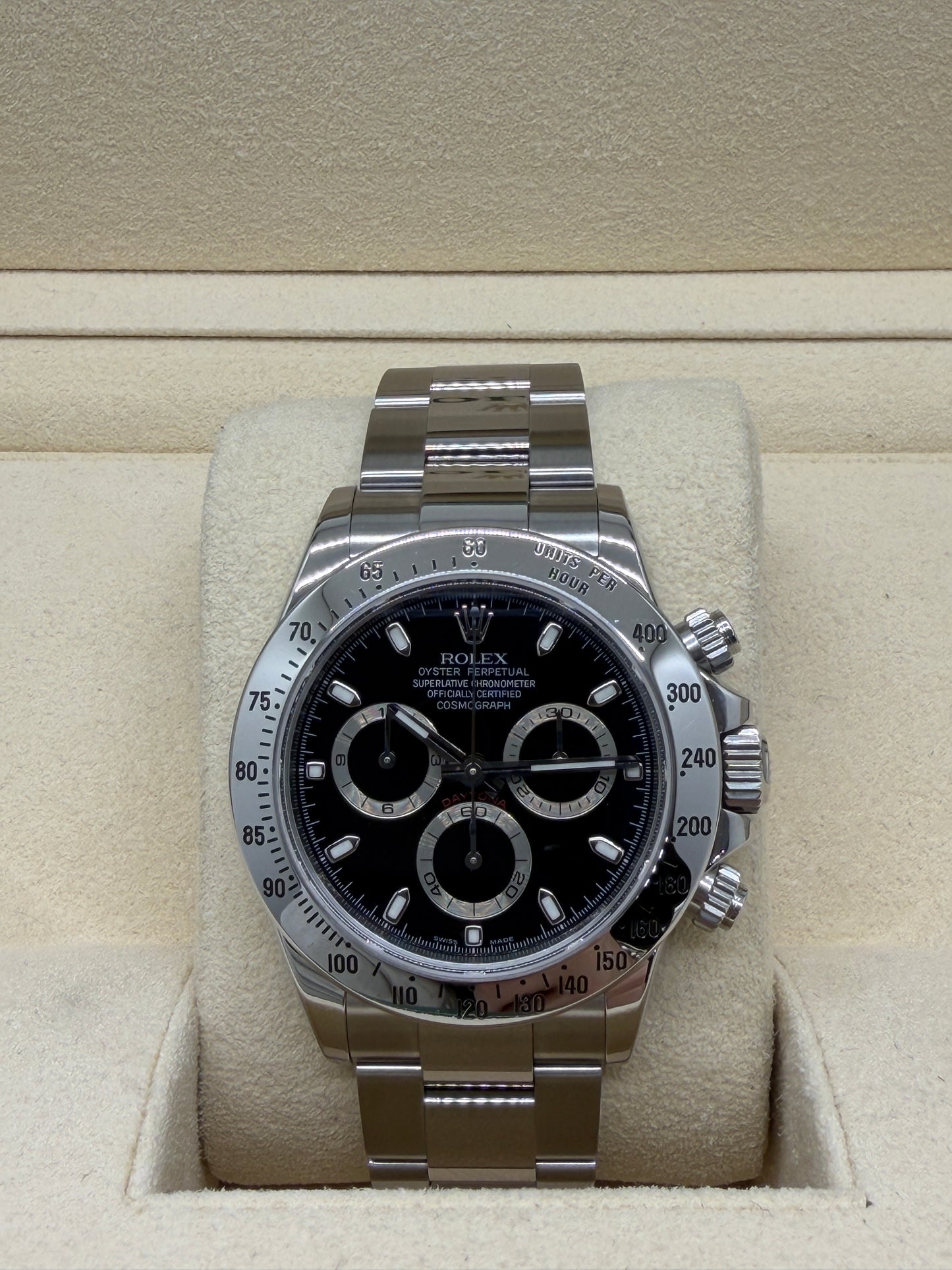 Rolex Daytona Black Dial Ref 116520 - Year 2009