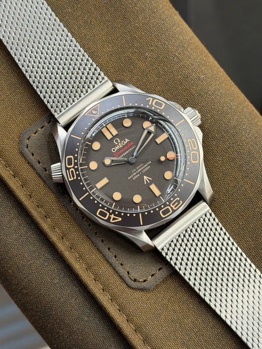 Omega Seamaster Diver 300 M 007 No Time To Die - Titanium - Year 2024 Ref 210.90.42.20.01.001