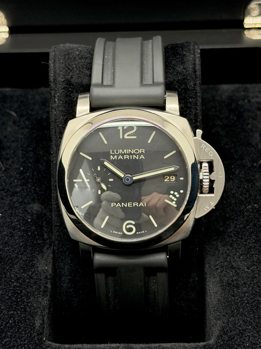 Panerai Luminor Marina 1950 3 Days Automatic 42mm Automatic - Ref PAM 00392 - Year 2017