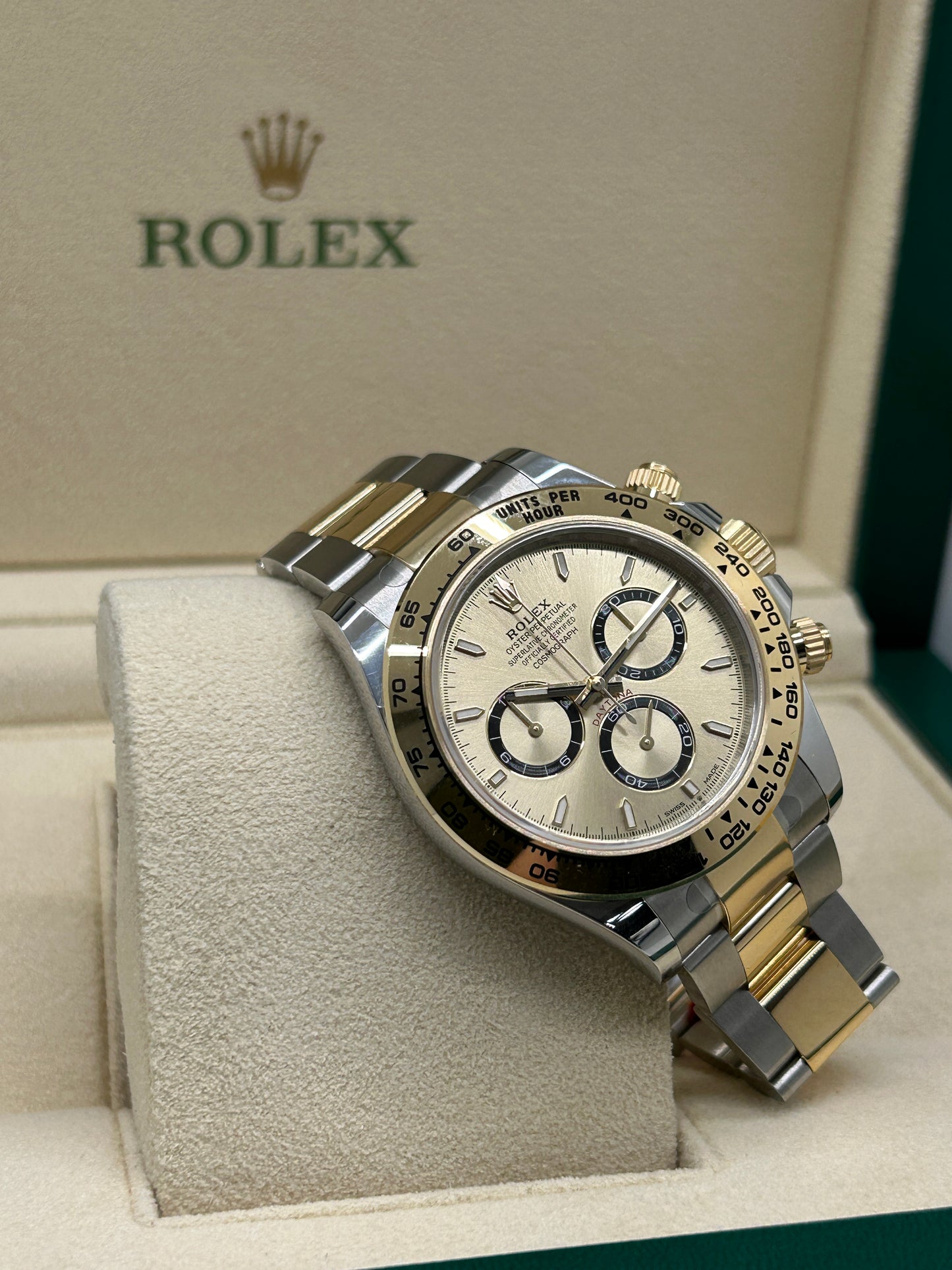 Rolex Daytona Champagne Dial - 18Kt Yellow Gold & Steel - Ref. 126503 - New 2026