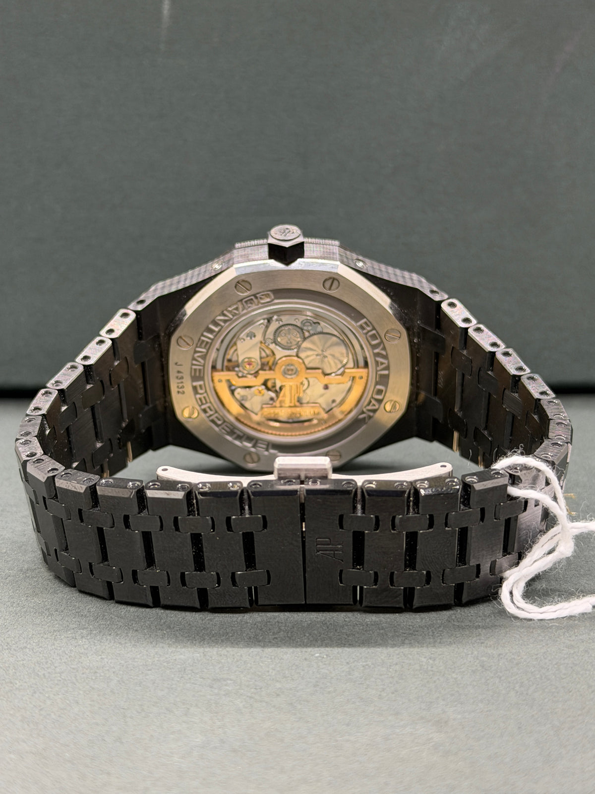Audemars Piguet Royal Oak 41 - Perpetual Calendar - Black Ceramic - Yerar 2017 Ref 26579CE.OO.1225CE.01