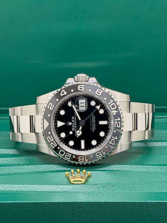 Rolex GMT-Master II Bruce Wayne Ref 126710GRNR - New 2025 (Stickers)