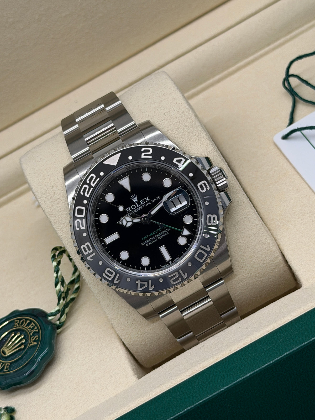 Rolex GMT-Master II Bruce Wayne Ref 126710GRNR - New 2025 (Stickers)