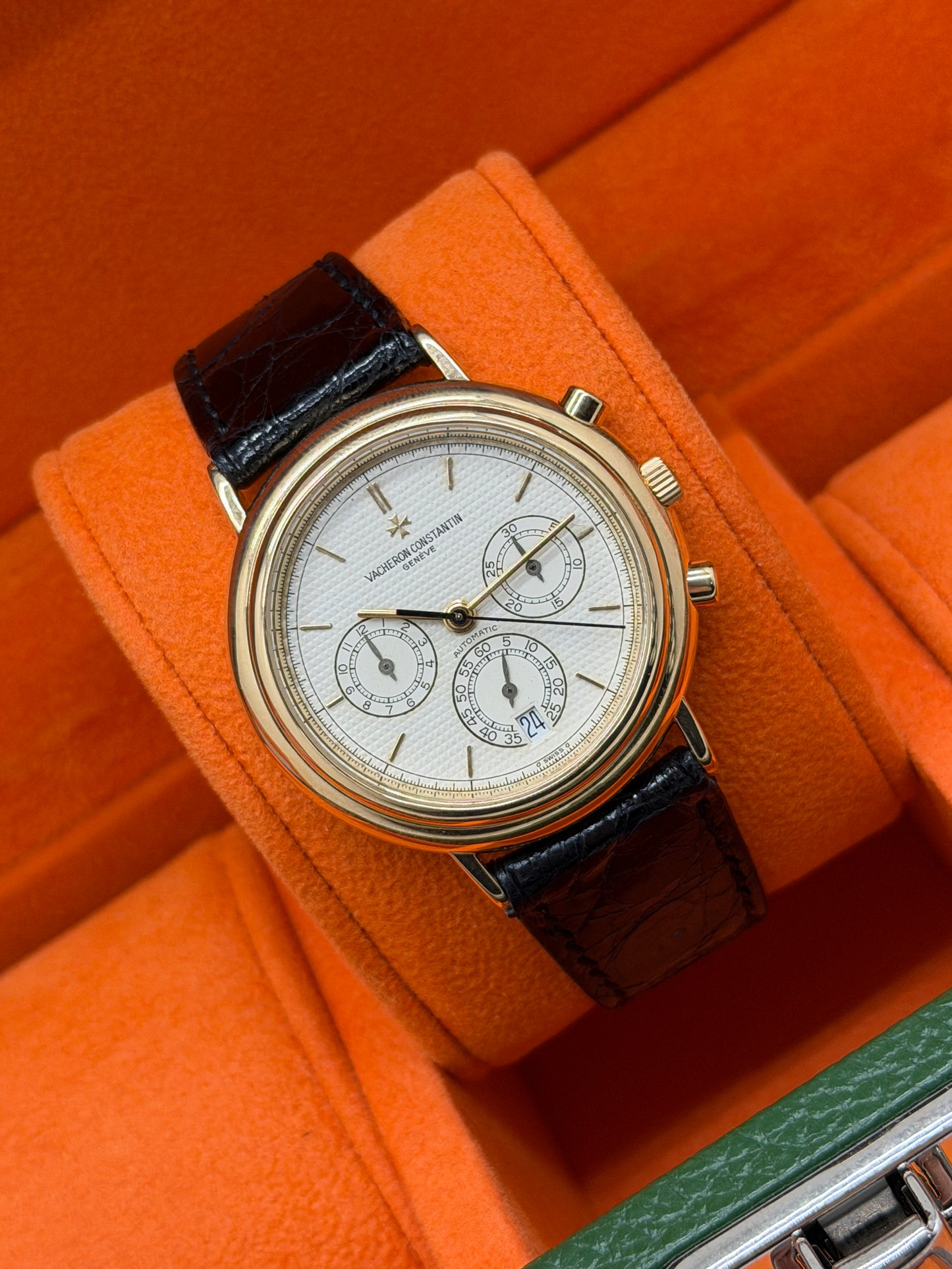 Vacheron Constantin Chronograph Patrimony 38mm - 18kt Gold - Ref 49003