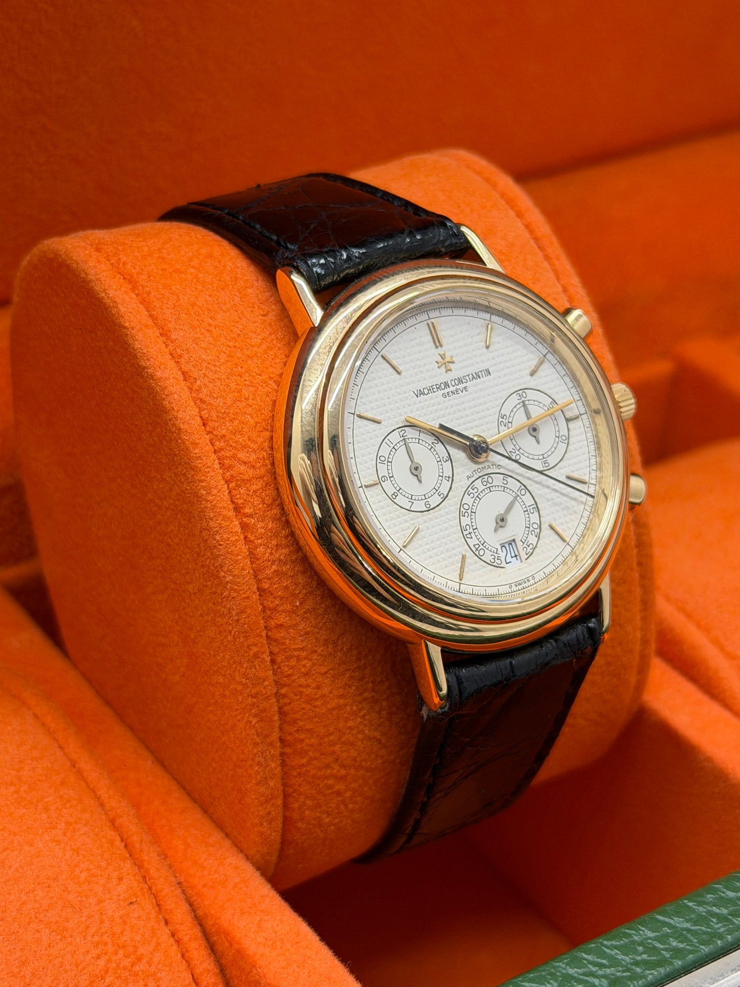 Vacheron Constantin Chronograph Patrimony 38mm - 18kt Gold - Ref 49003