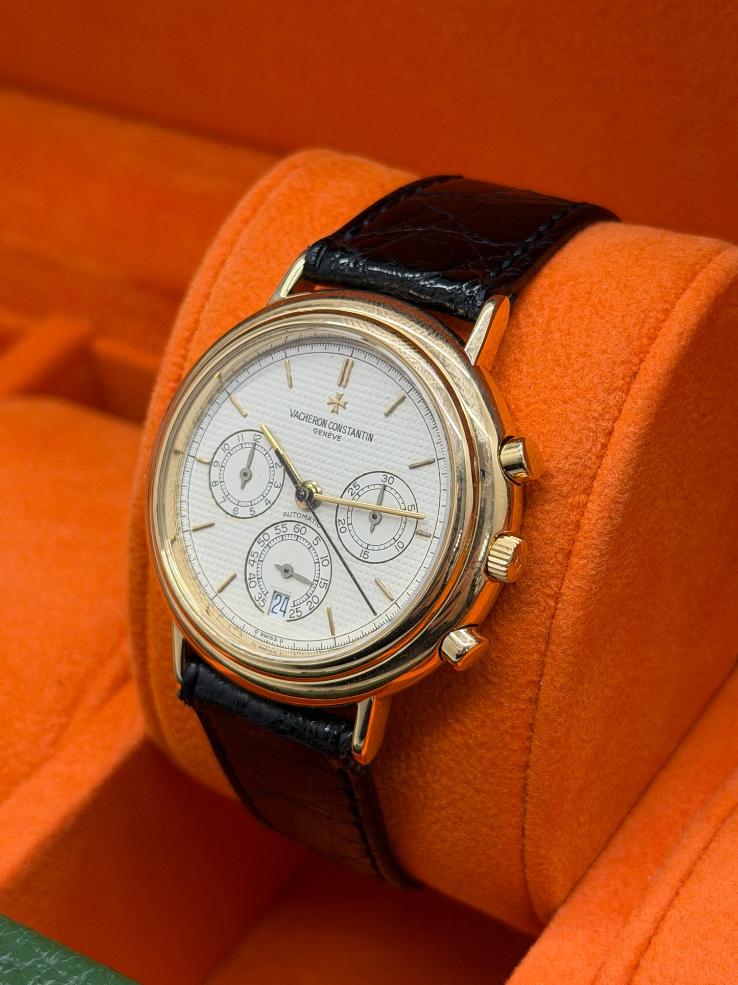 Vacheron Constantin Chronograph Patrimony 38mm - 18kt Gold - Ref 49003