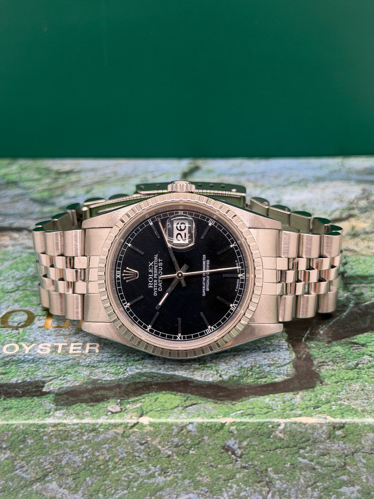 Rolex Datejust 36 - Ref.16220 - Black Dial - Year 1998