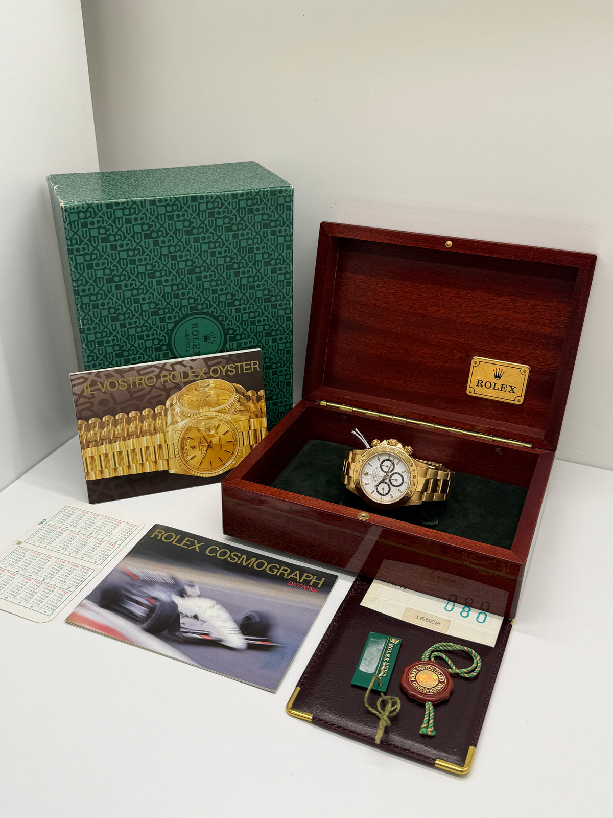 Rolex Daytona Ref.16528 - Ser.X66... - Yellow Gold - White Dial - Year 1993