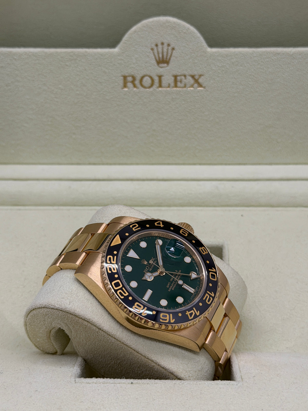 Rolex GMT-Master II - 18Kt Yellow Gold- Green Dial - Ref 116718LN - Year 2010
