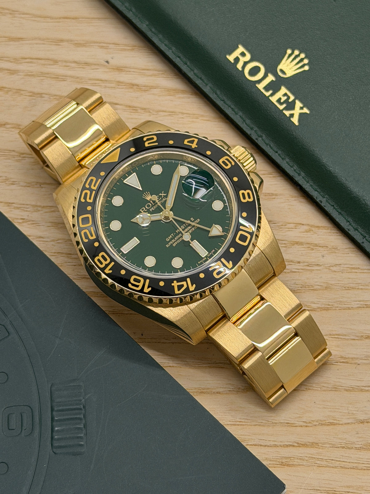 Rolex GMT-Master II - 18Kt Yellow Gold- Green Dial - Ref 116718LN - Year 2010