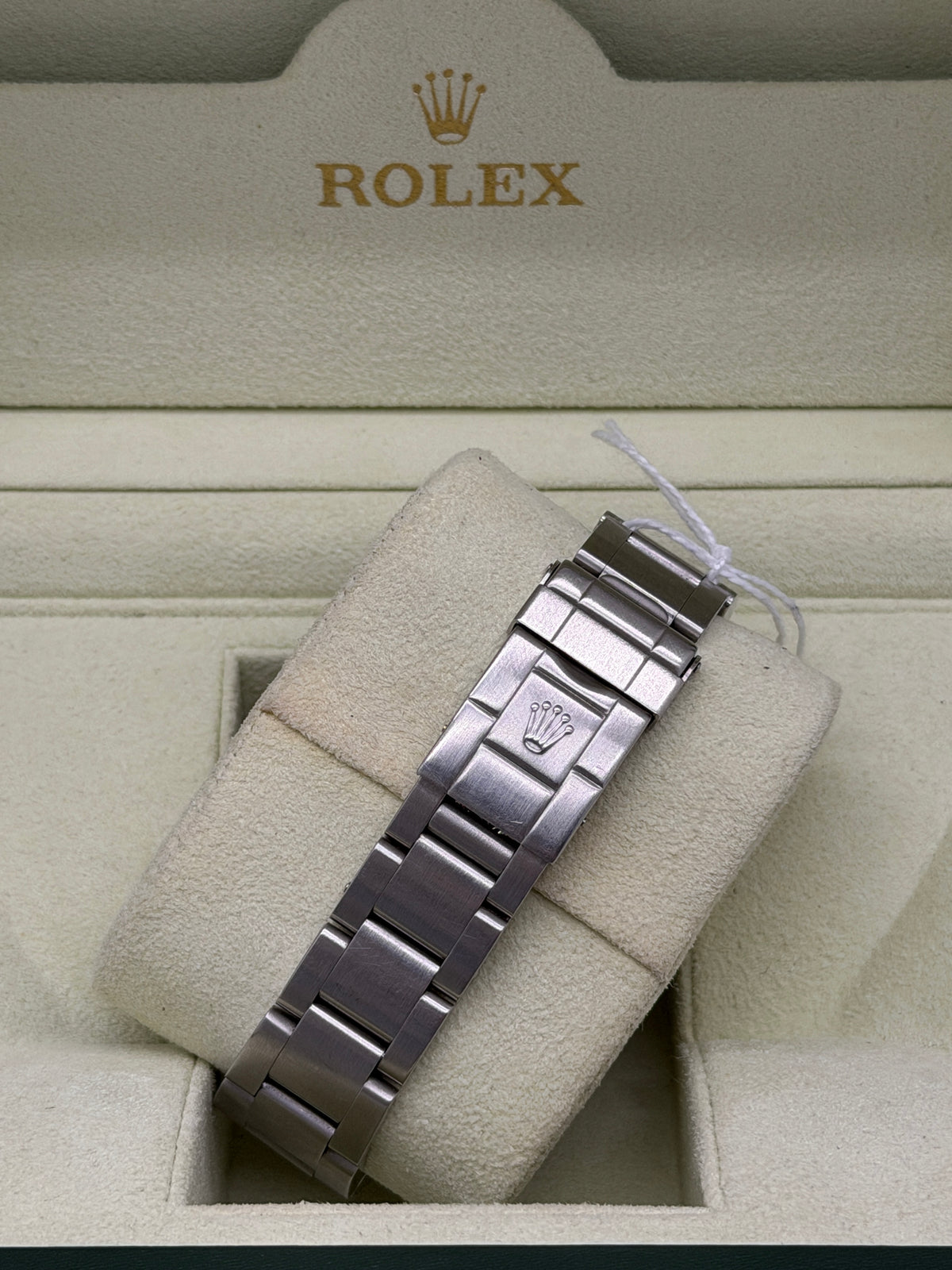Rolex Explorer II - Polar White - Never Polished - Ref 16570 - Year 2005