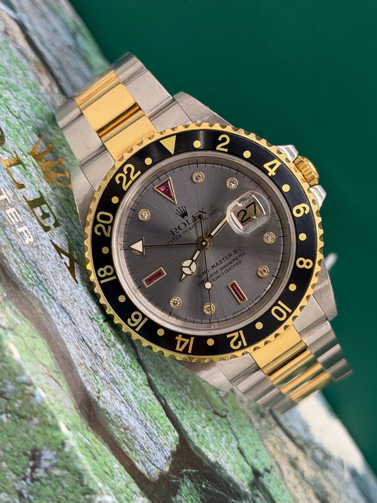 Rolex GMT-Master II Rare Grey Ruby Serti Dial - Unpolished - Year 2003 Ref 16713 - Yellow Gold & Steel
