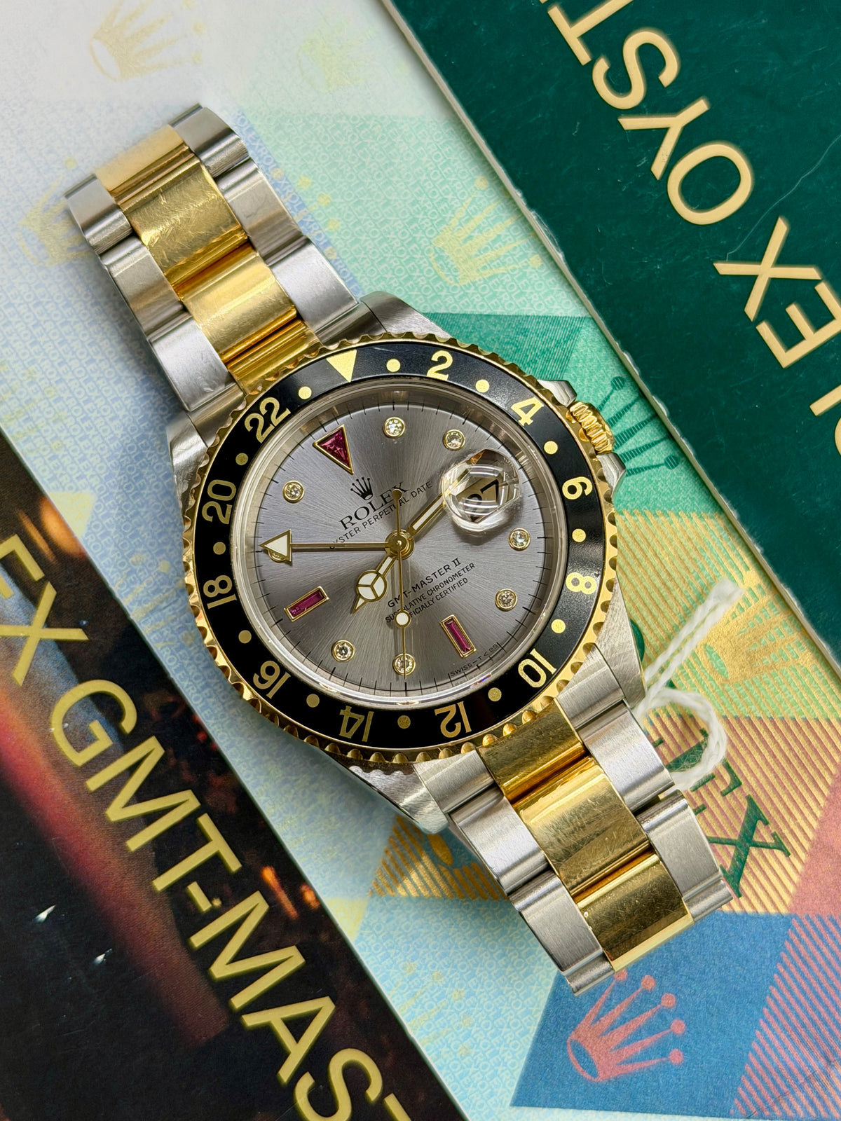 Rolex GMT-Master II Rare Grey Ruby Serti Dial - Unpolished - Year 2003 Ref 16713 - Yellow Gold & Steel