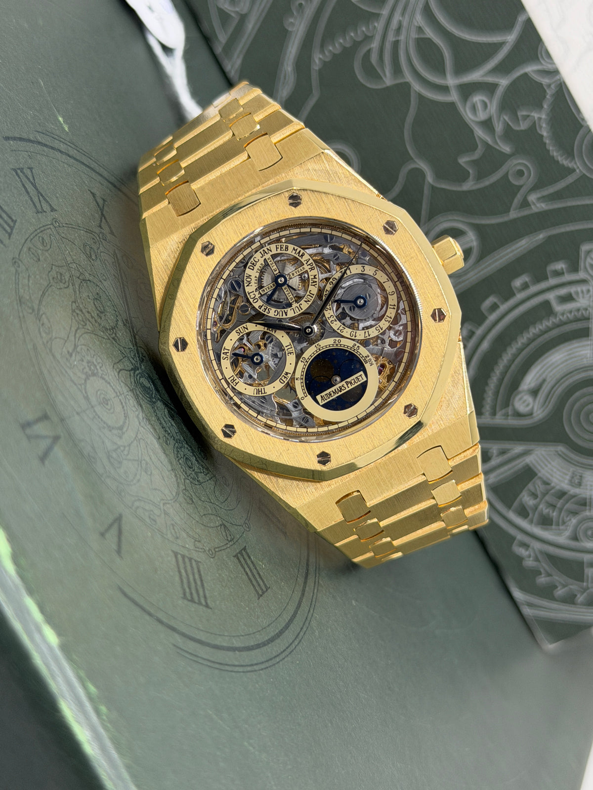 Audemars Piguet Royal Oak Perpetual Calendar Skeleton - Limited Edition 101 Yellow Gold - Ref 25829BA.OO.0944BA.01 - Year 2007