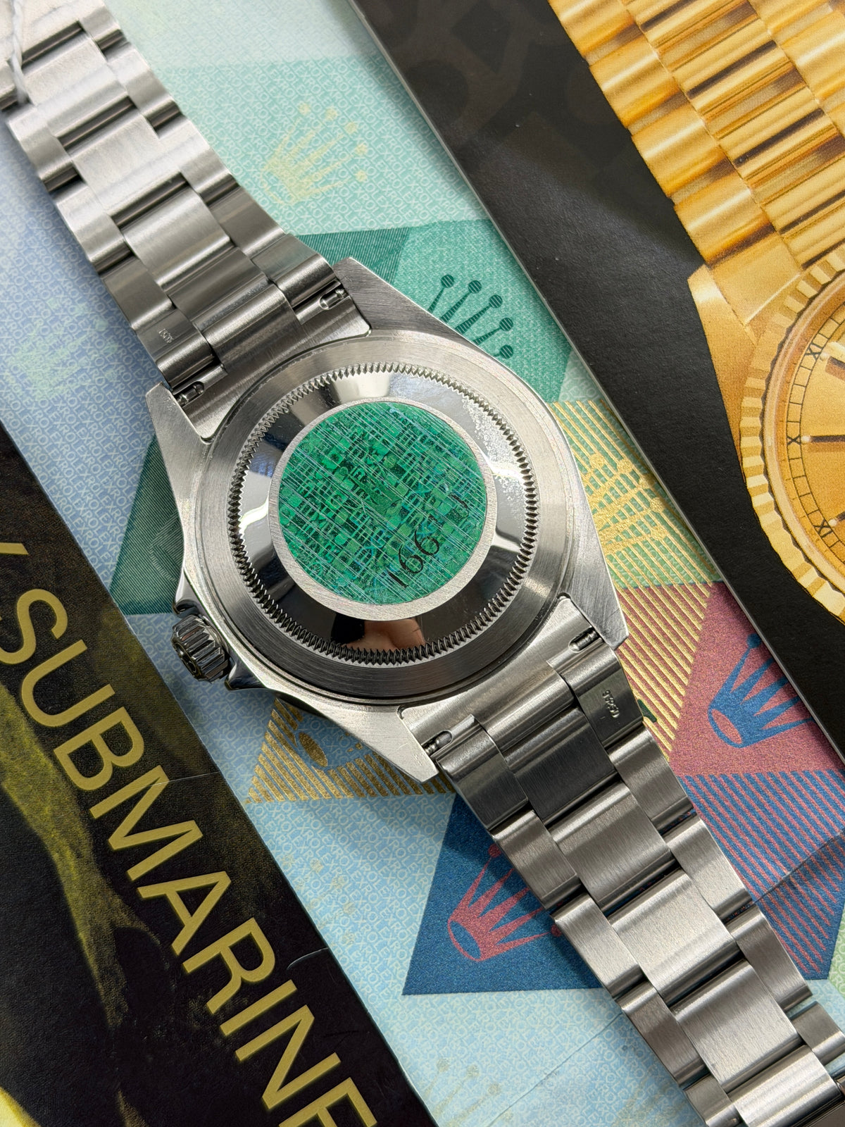 Rolex Submariner Date "Kermit" - Fat Four - Top Condition - Year 2004 Ref 16610