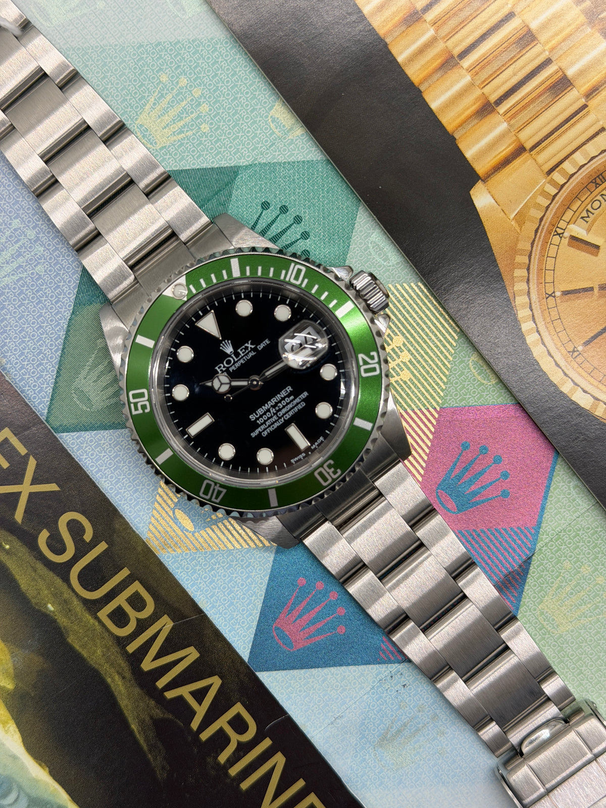 Rolex Submariner Date "Kermit" - Fat Four - Top Condition - Year 2004 Ref 16610