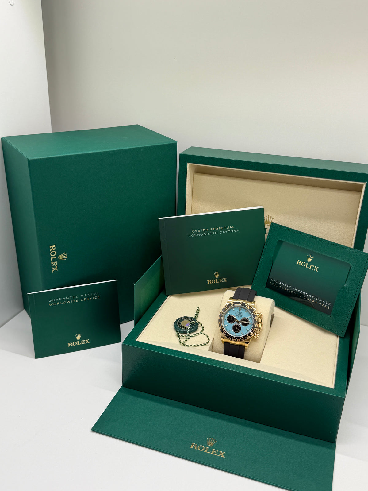 Rolex Daytona Turquoise "Tiffany Alcaraz " 18Kt Yellow Gold - New 2025 Ref 126518