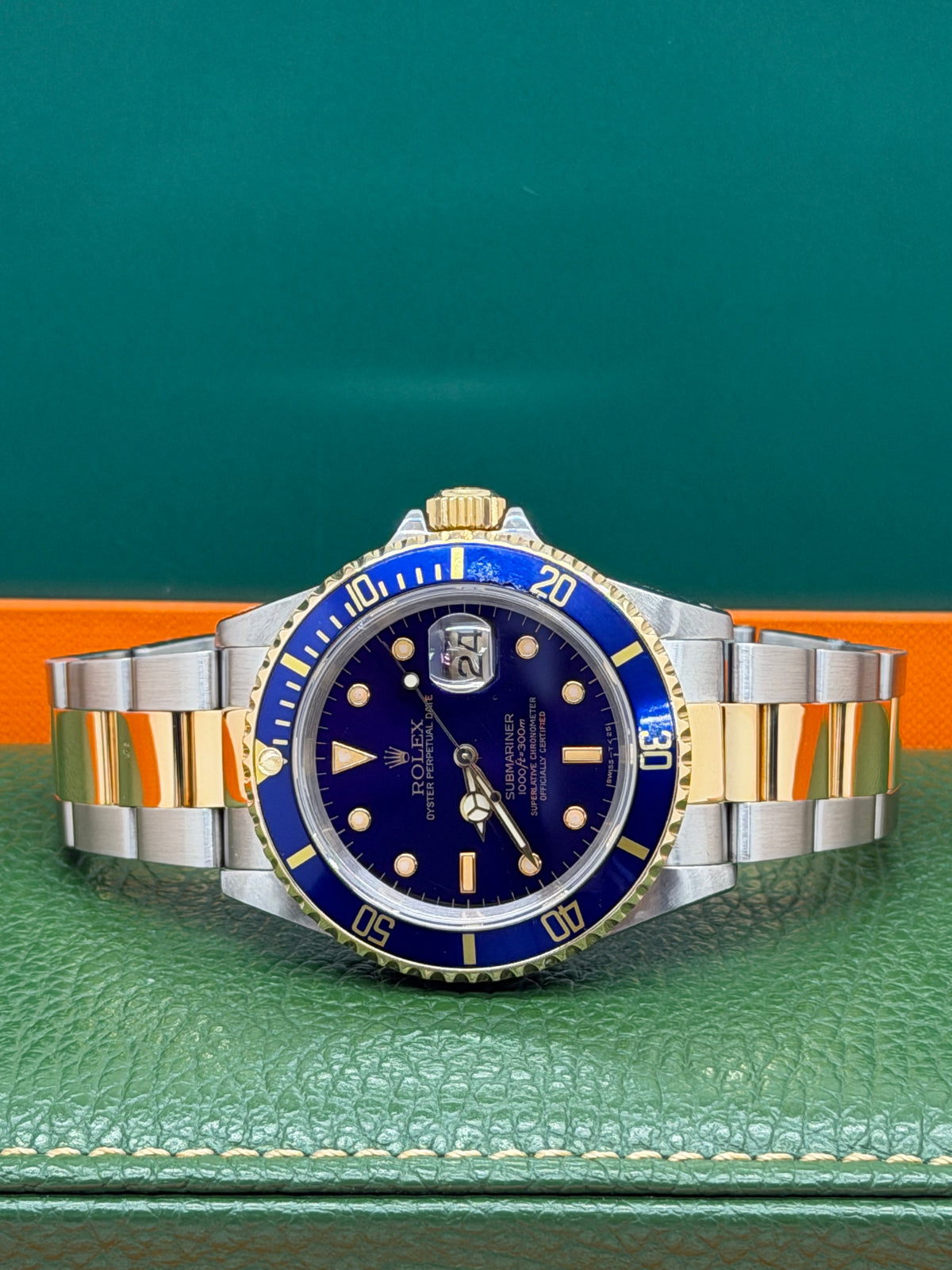 Rolex Submariner Date Blue Dial - 18Kt Yellow Gold & Steel - Ref 16613
