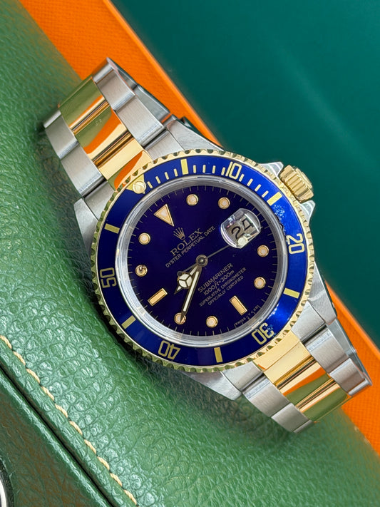 Rolex Submariner Date Blue Dial - 18Kt Yellow Gold & Steel - Ref 16613