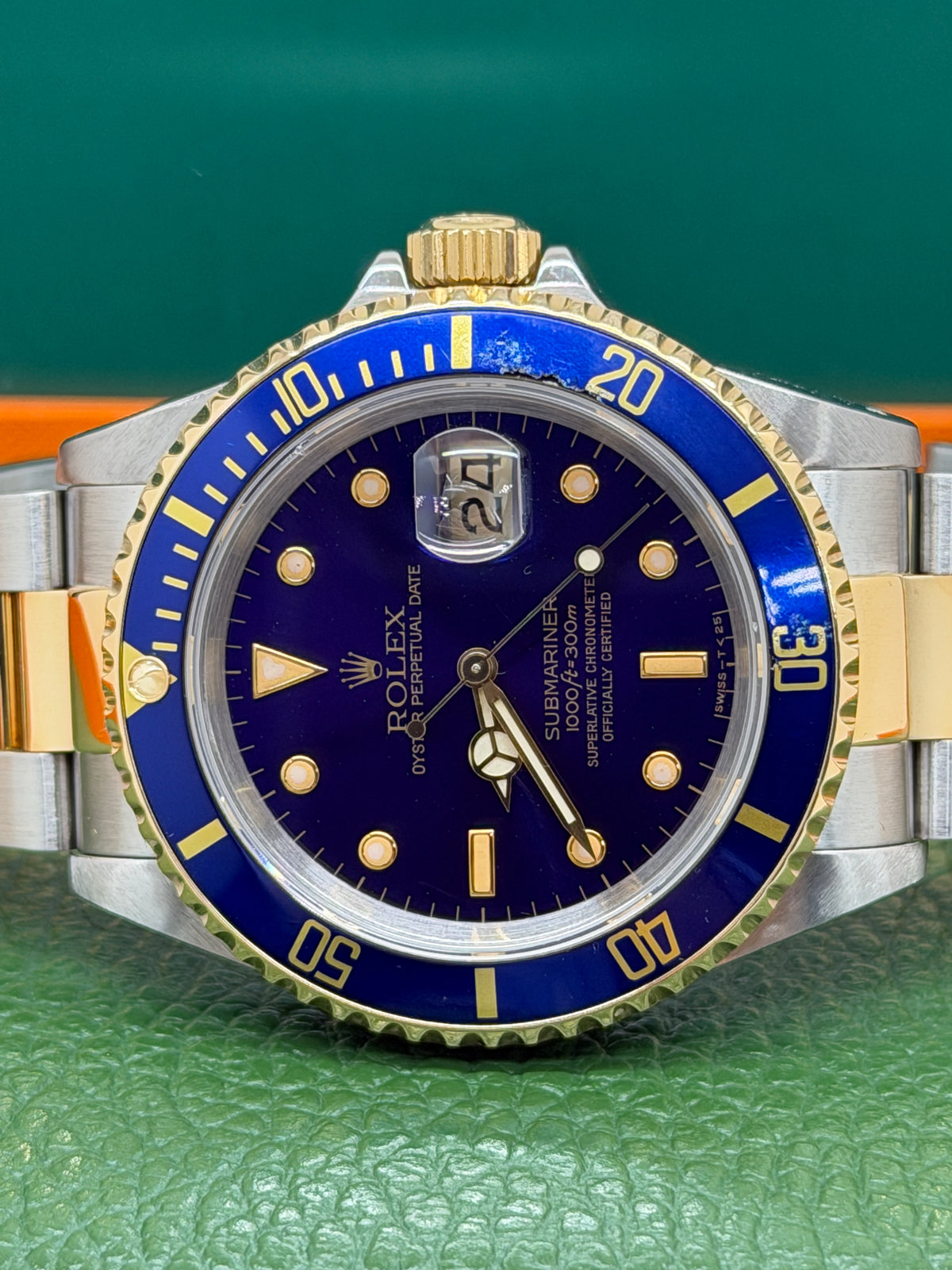 Rolex Submariner Date Blue Dial - 18Kt Yellow Gold & Steel - Ref 16613