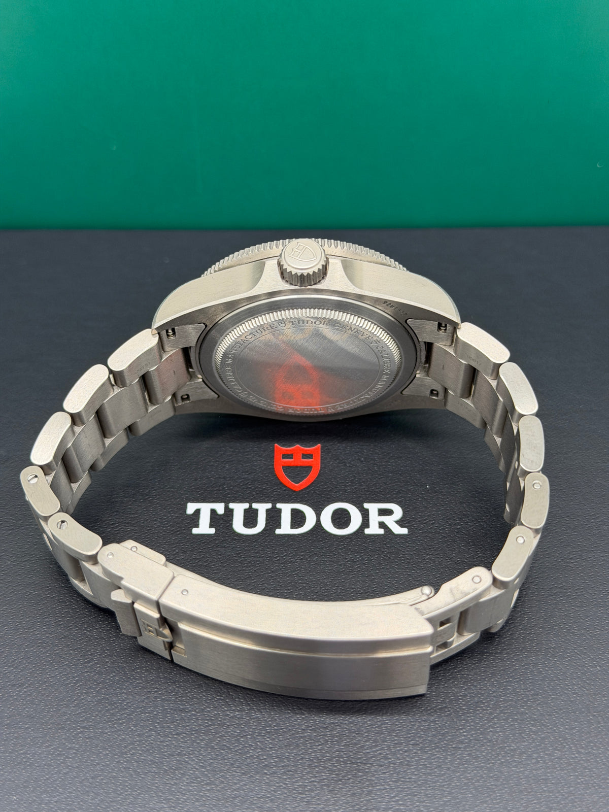 Tudor Pelagos 39mm Titanium - Black Dial - Ref 25407N - Like New 2026 Additional Original Rubber Strap