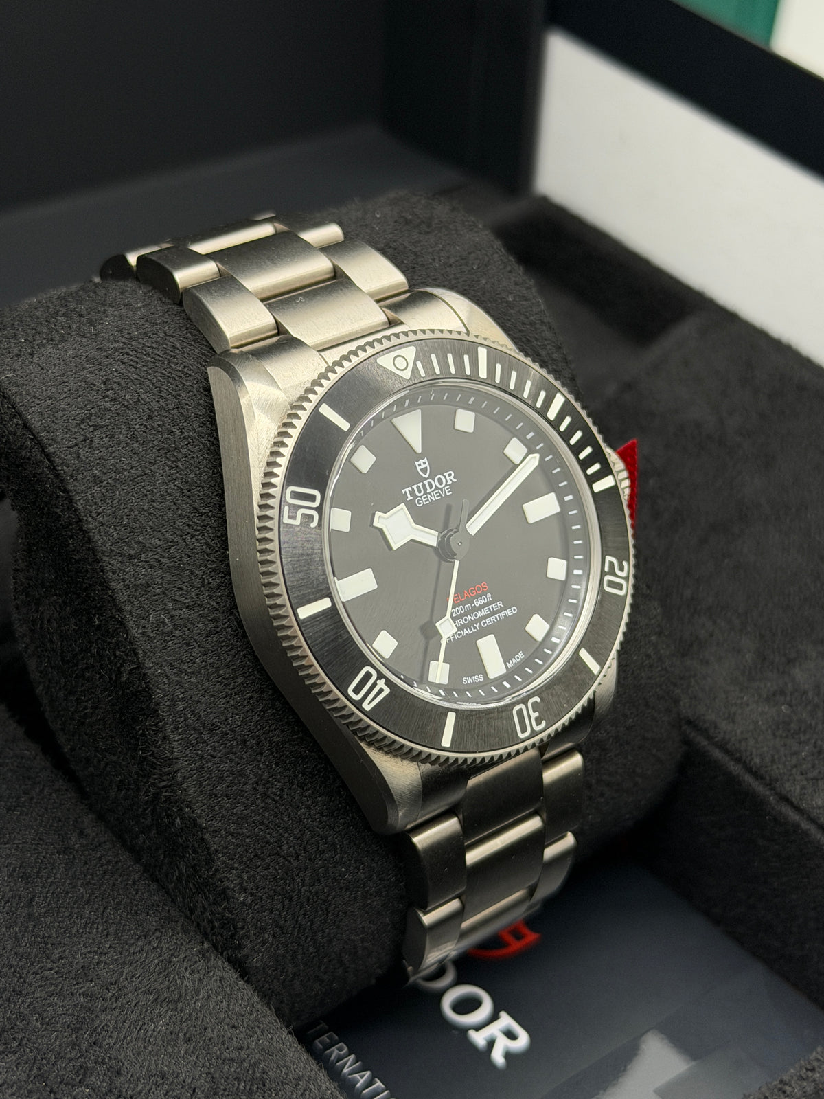 Tudor Pelagos 39mm Titanium - Black Dial - Ref 25407N - Like New 2026 Additional Original Rubber Strap