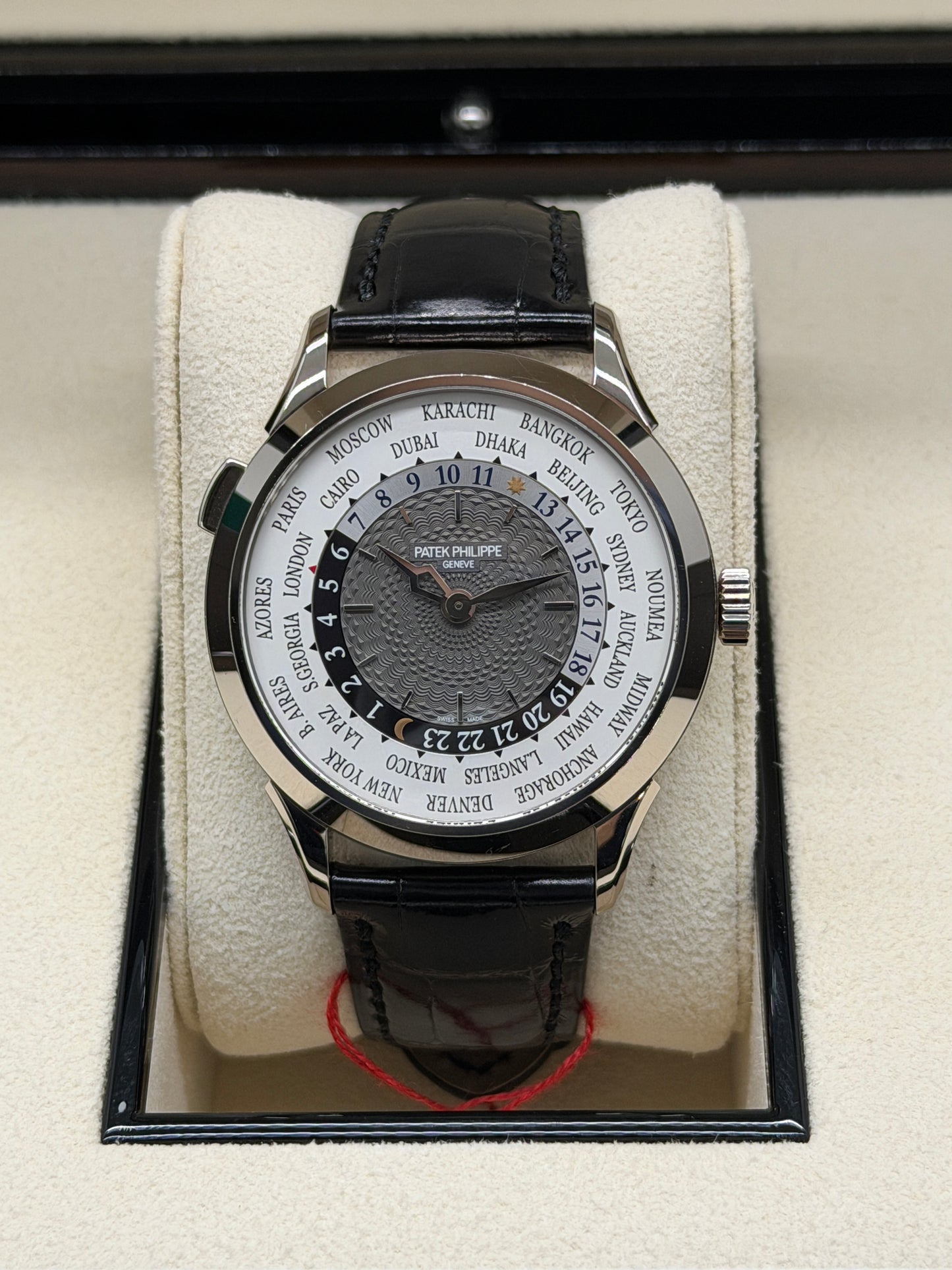 Patek Philippe World Time White Gold Ref. 5230G-014 - Year 2019