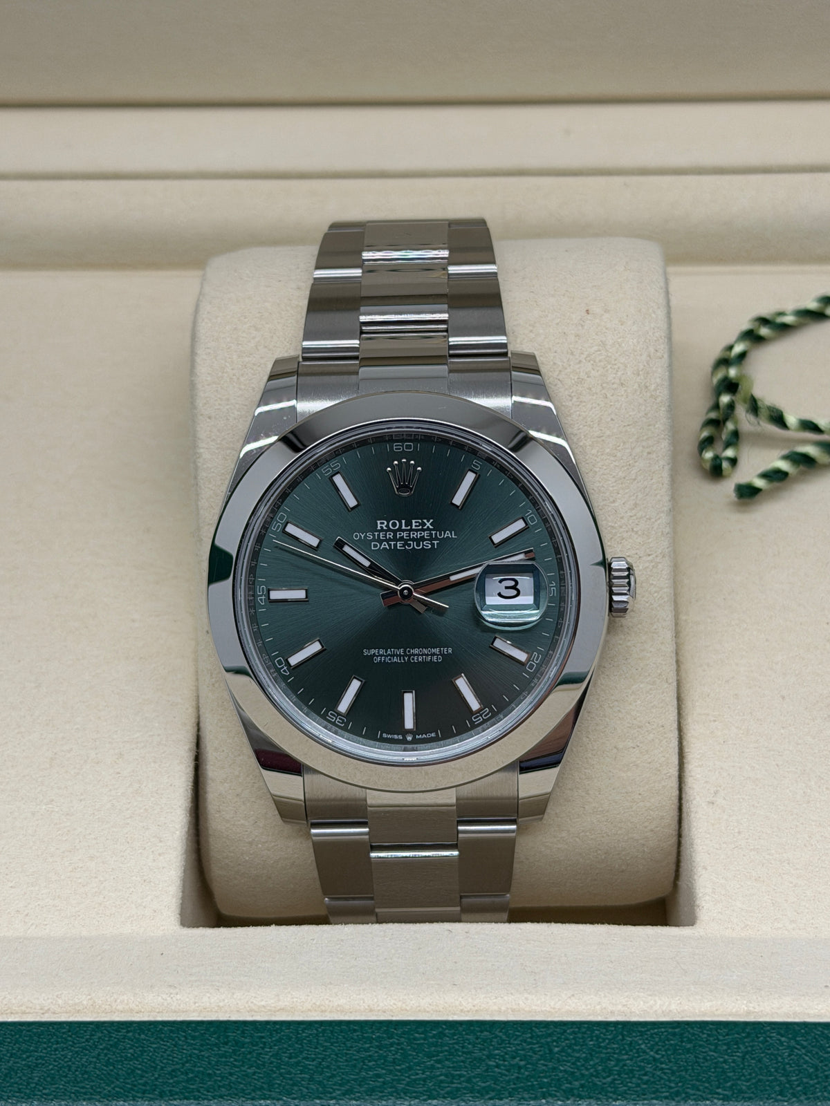Rolex Datejust 41 - Green Mint Dial - Ref 126300 - New 2026