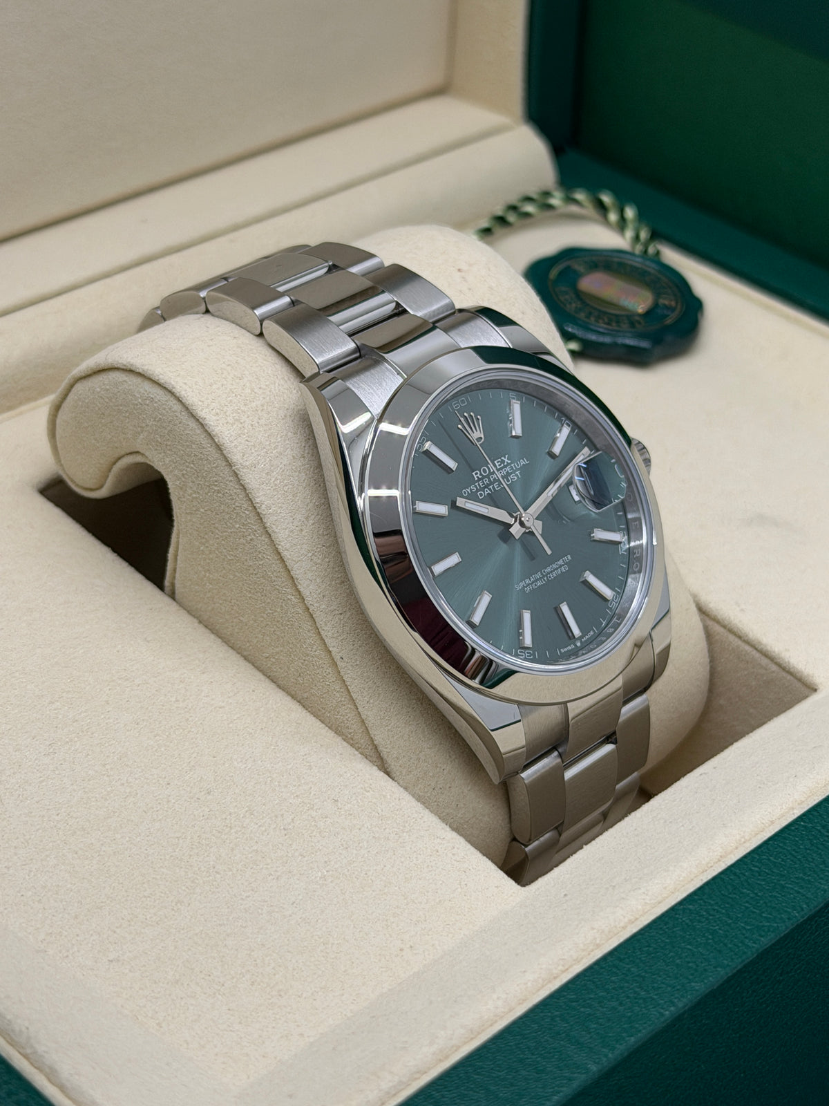 Rolex Datejust 41 - Green Mint Dial - Ref 126300 - New 2026