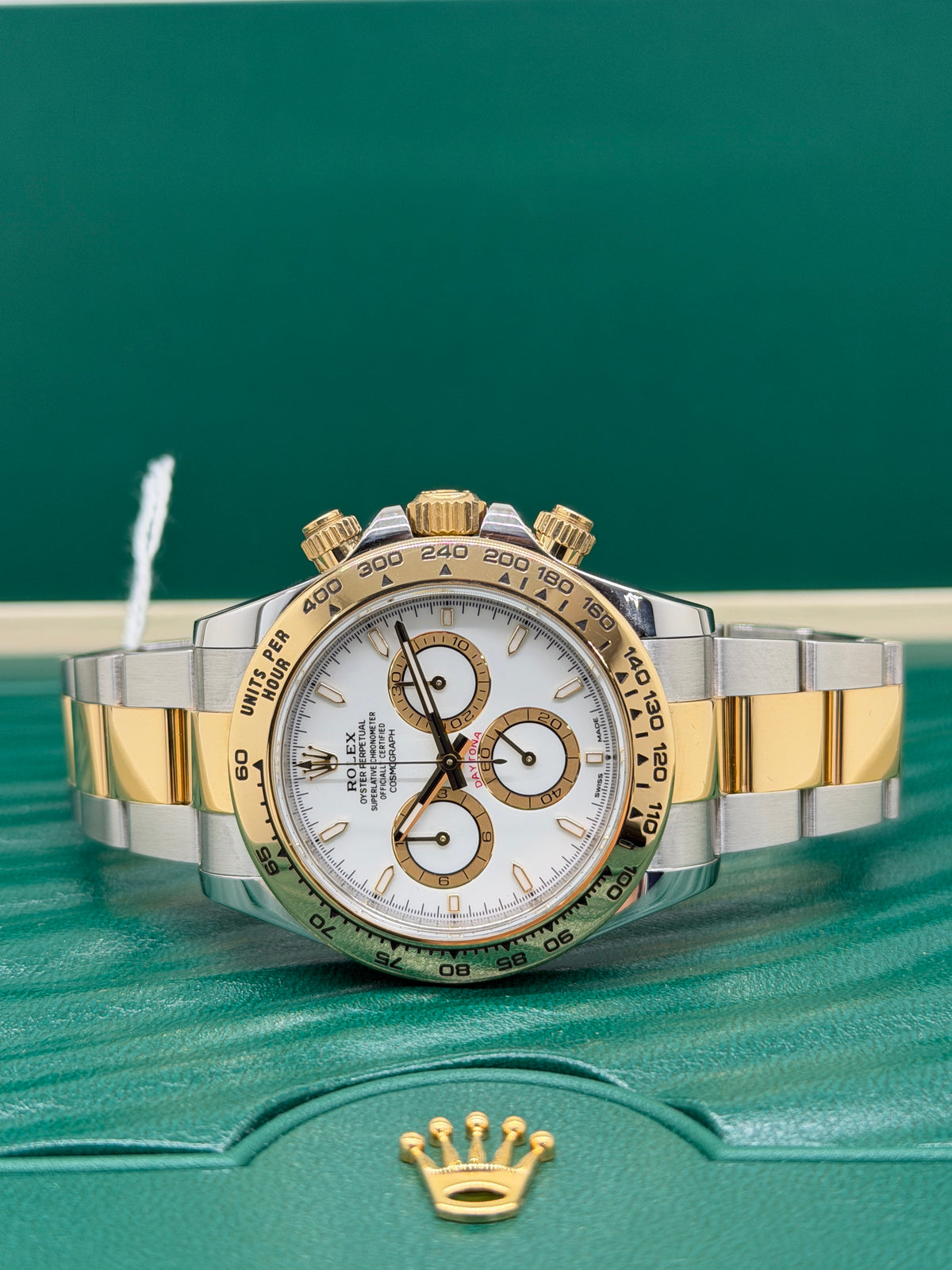 Rolex Daytona 18Kt Yellow Gold & Steel - White Dial - Ref 126503 - Year 2024