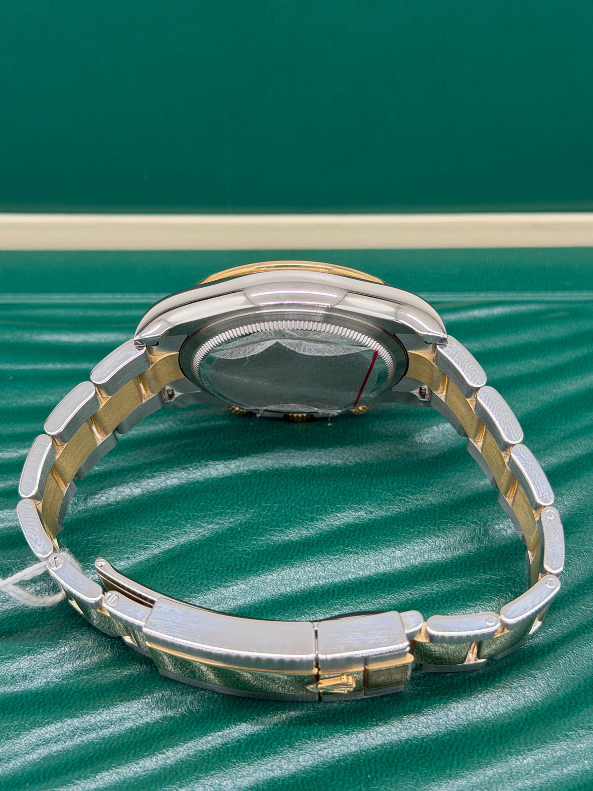 Rolex Daytona 18Kt Yellow Gold & Steel - White Dial - Ref 126503 - Year 2024
